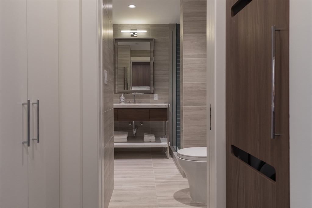 40 Trinity Pl # 1602