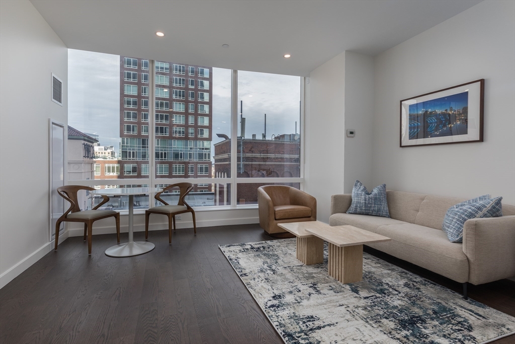 40 Trinity Pl # 1602