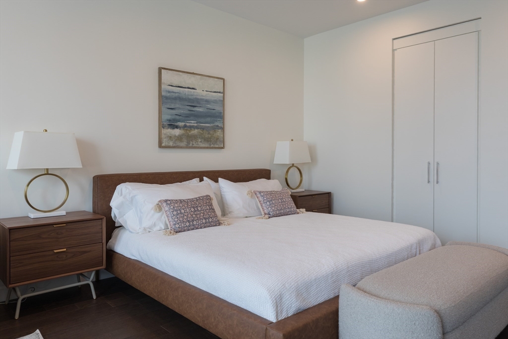 40 Trinity Pl # 1602