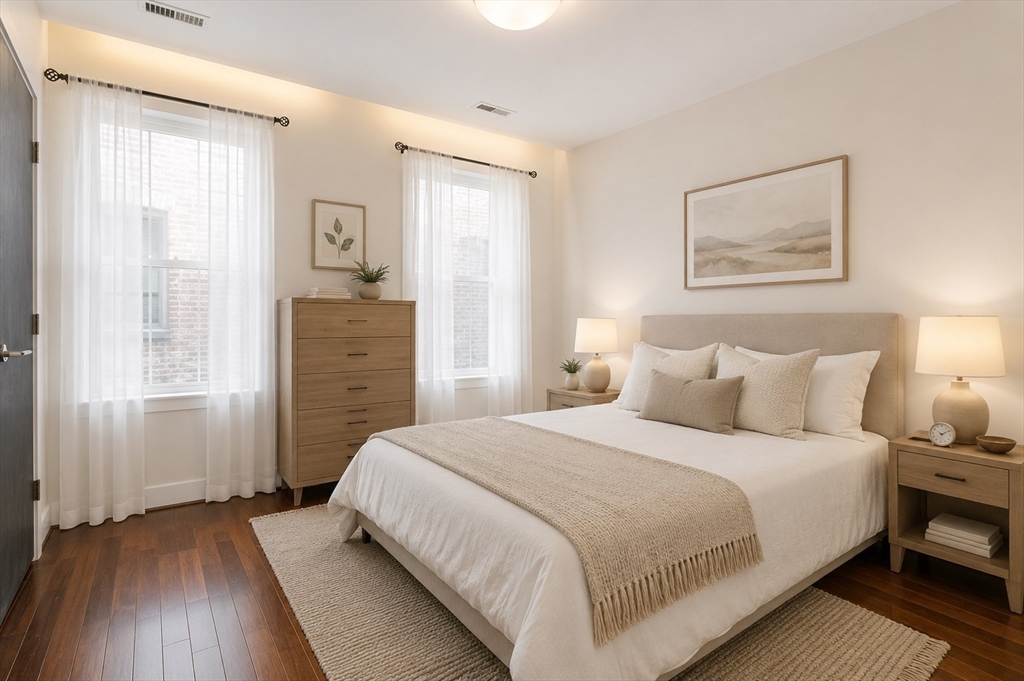 1692 Washington # 2