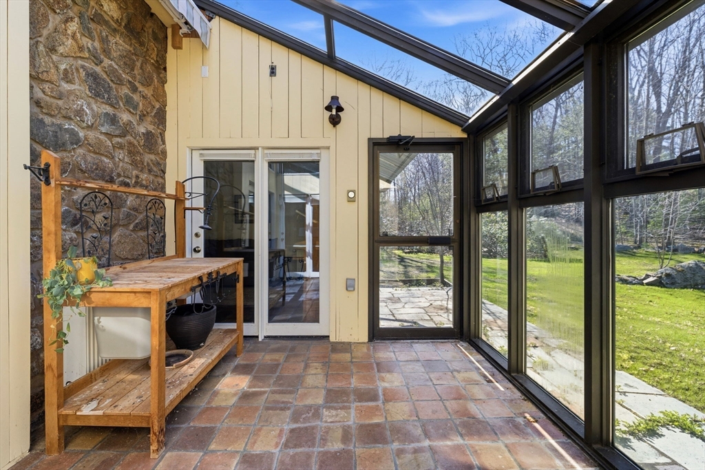 40 Kennel Hill Drive