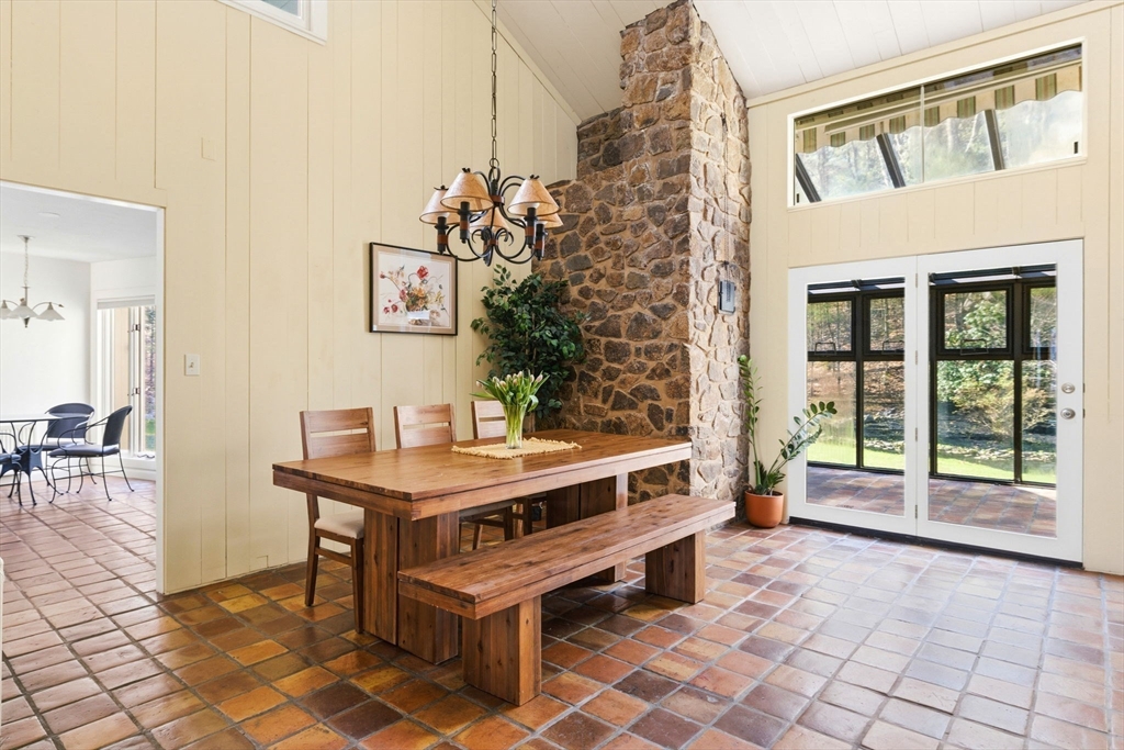 40 Kennel Hill Drive
