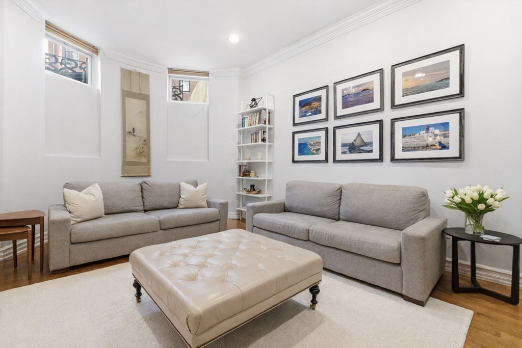 7 Upton St # 1
