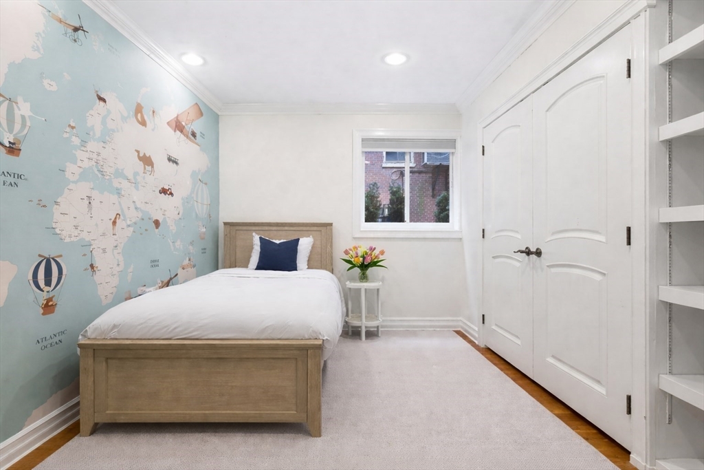 7 Upton St # 1