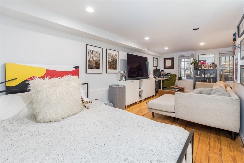 94 Appleton Street # 1