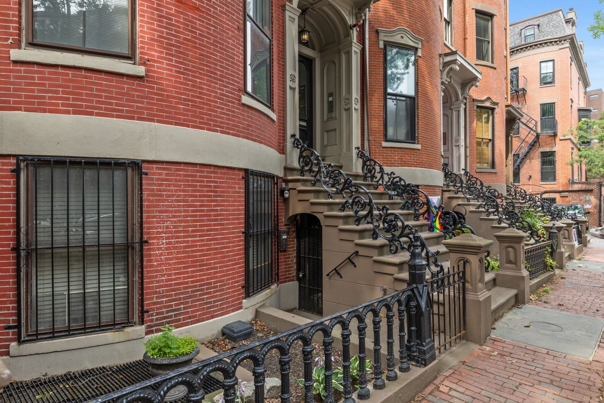 90 Worcester Street # 1