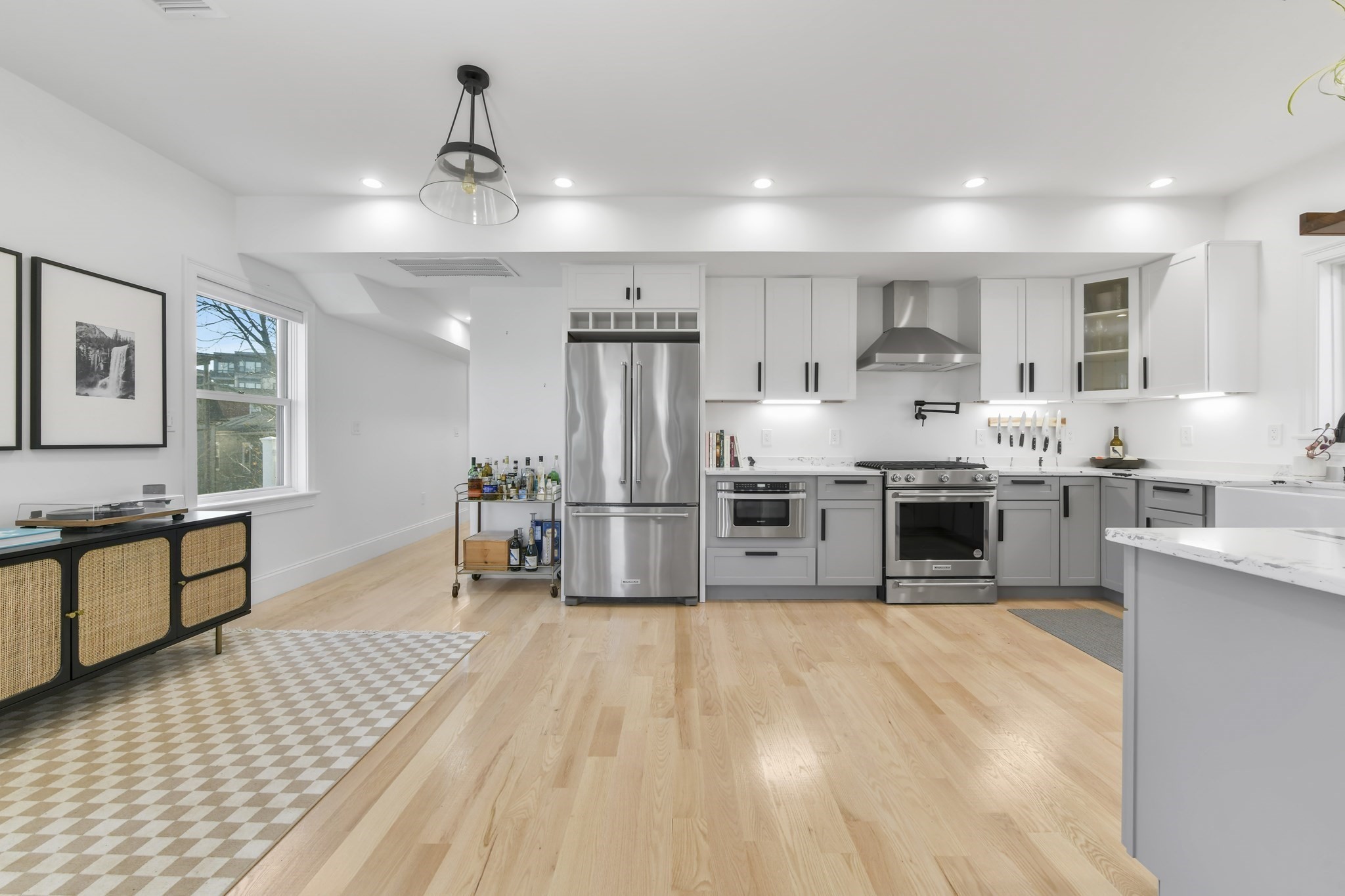 17 Akron St # 2