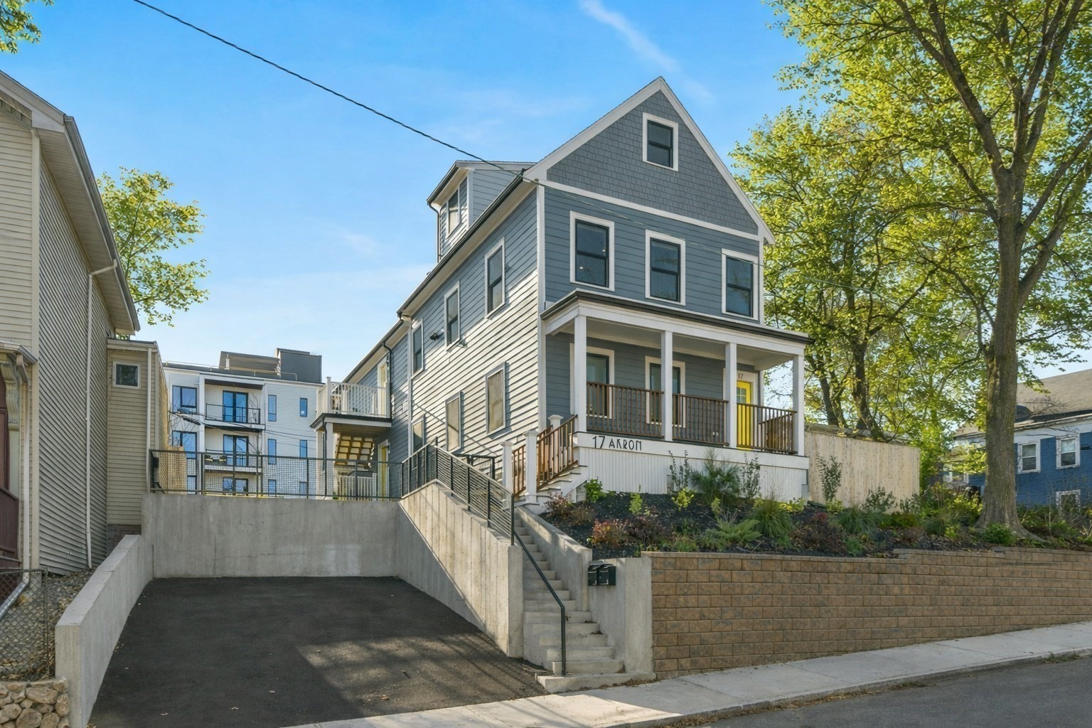 17 Akron St # 2