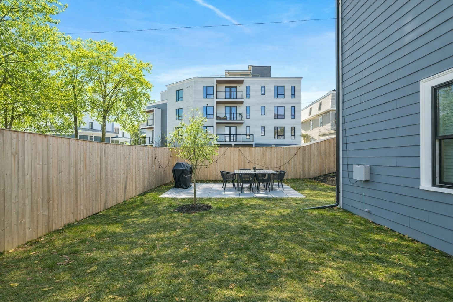 17 Akron St # 2