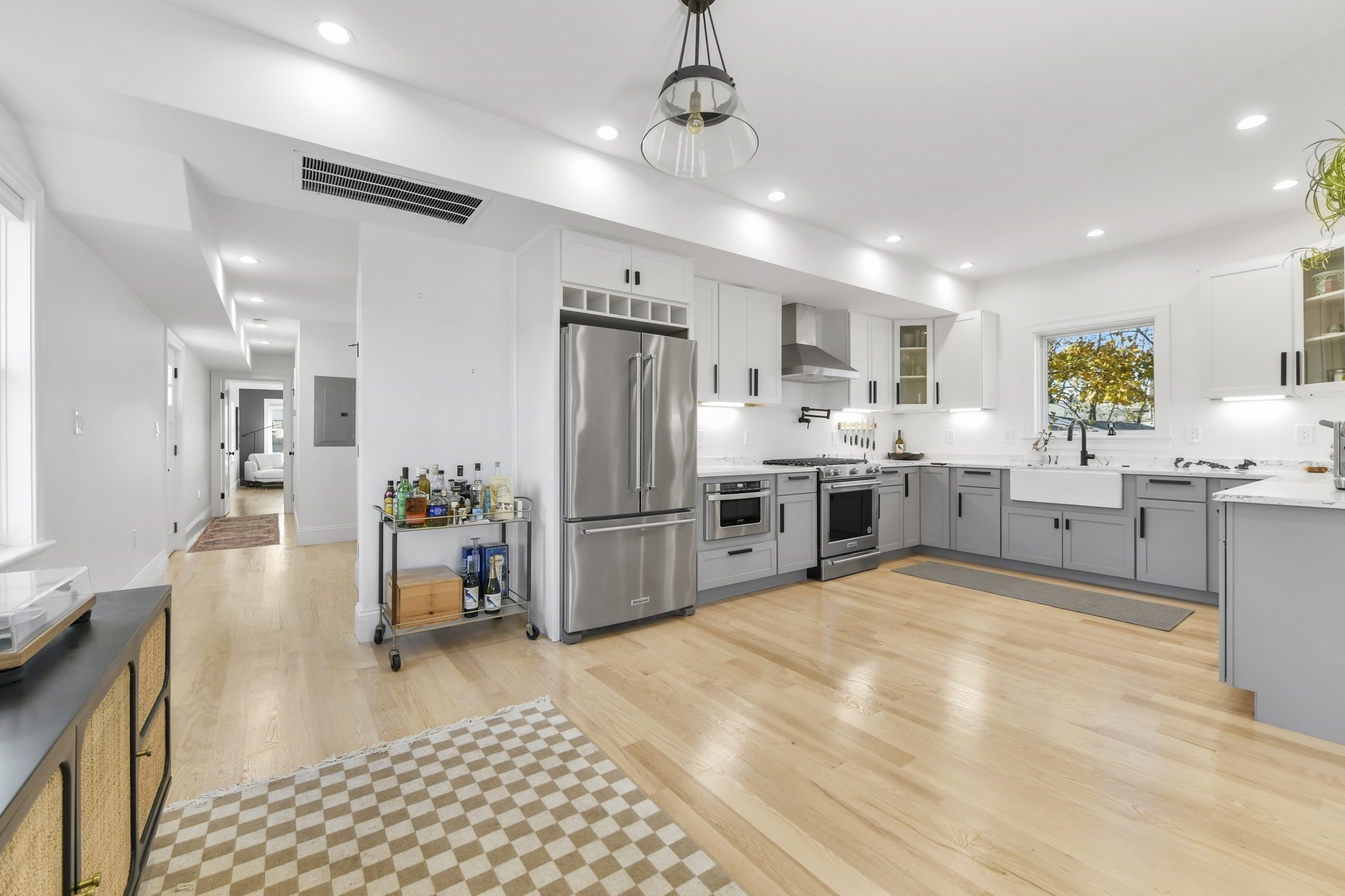 17 Akron St # 2
