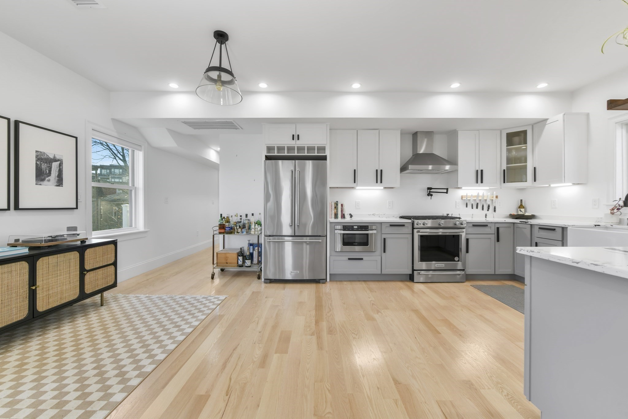 17 Akron St # 2