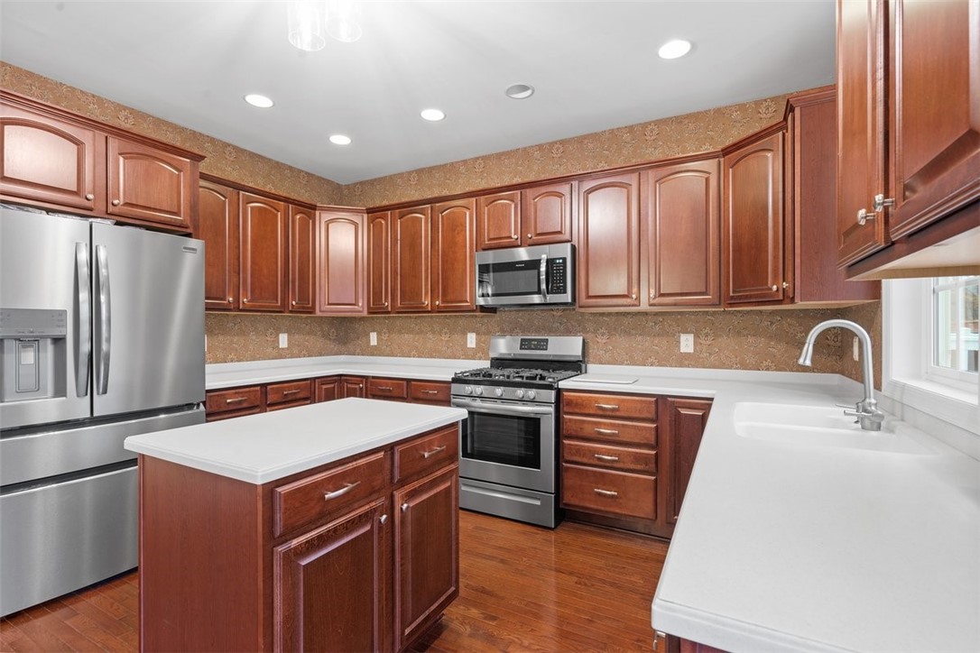 809 Strasburg Drive