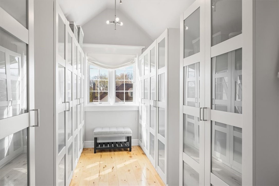 1811 S Villa Drive