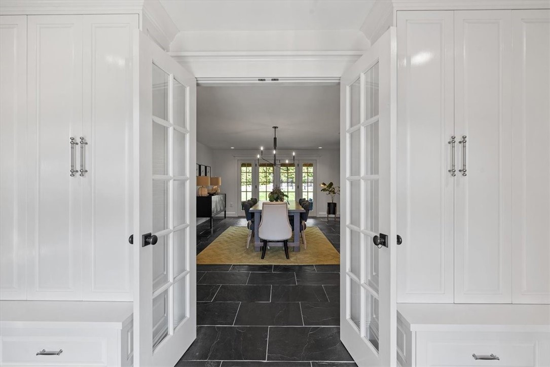 1811 S Villa Drive