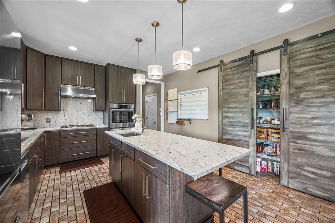 210 Chesapeake Dr