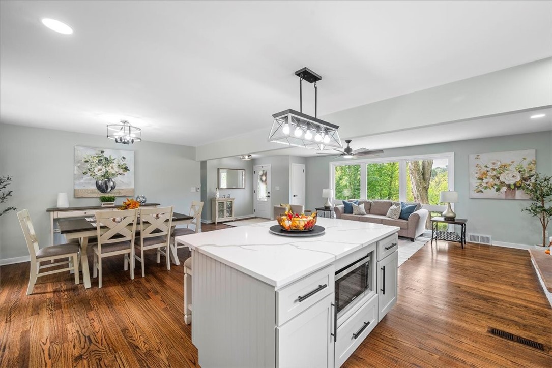 6 Tussey Cir