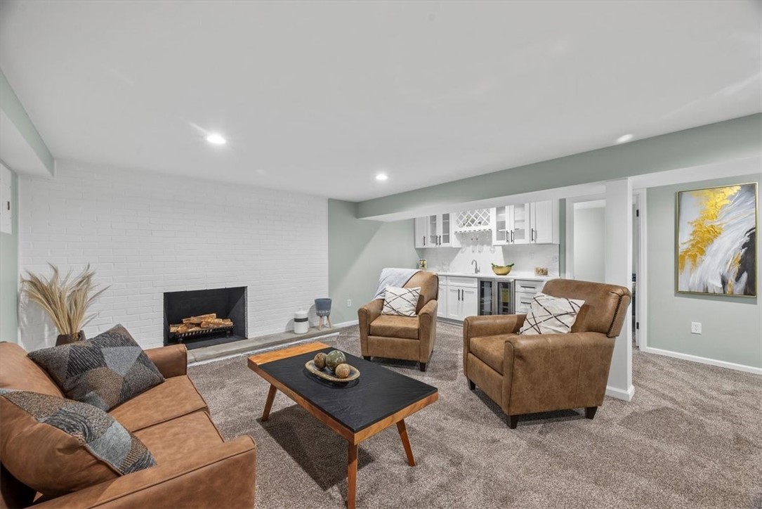 6 Tussey Cir