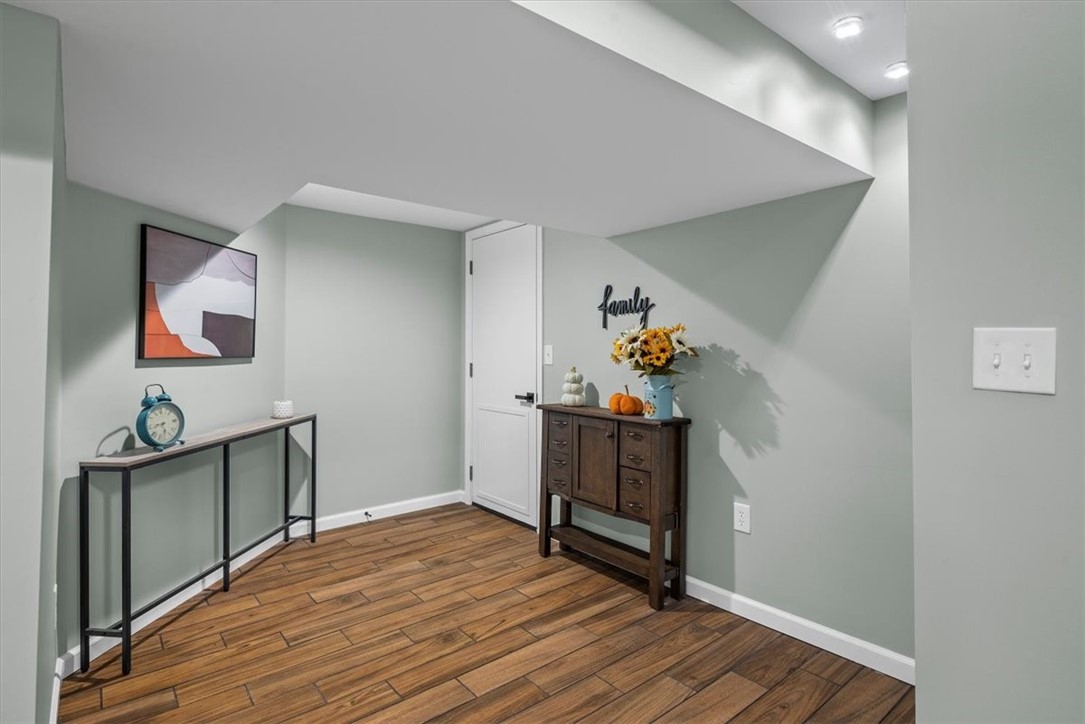 6 Tussey Cir
