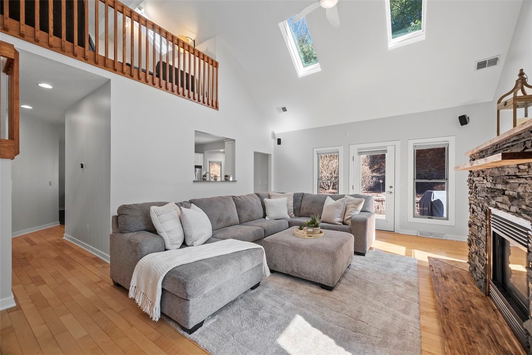 1313 Aviara Place