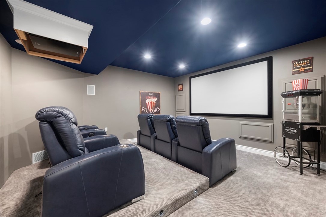 9009 Peregrine Drive