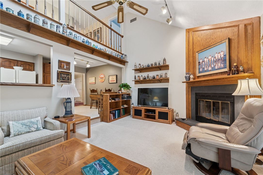 601 Timber Ln