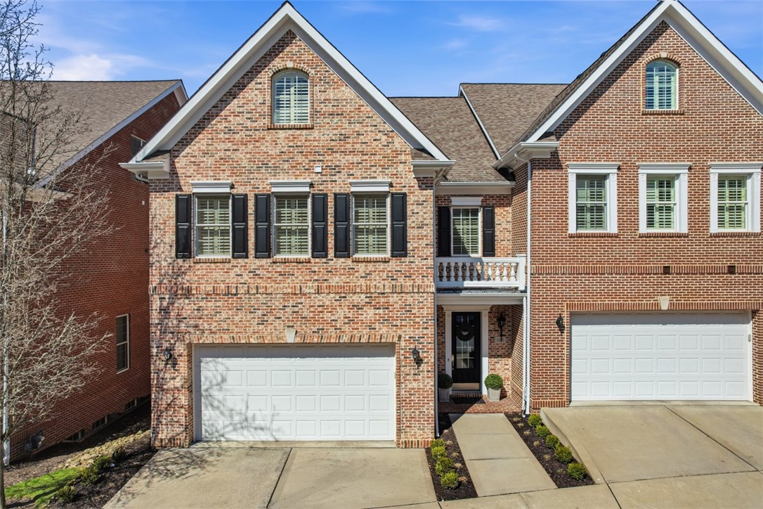 105 Georgetowne Court