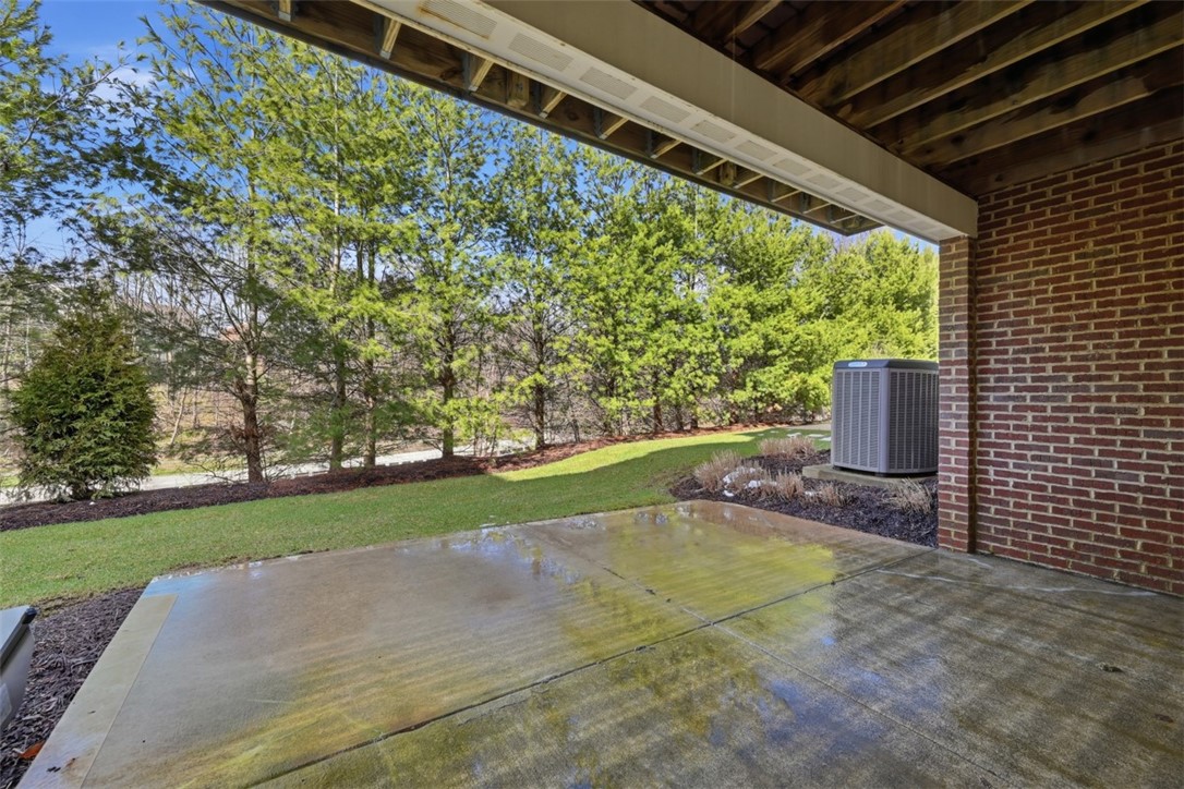 105 Georgetowne Court