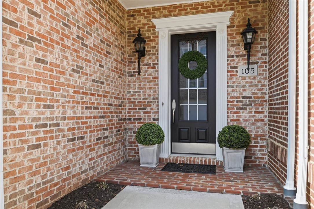 105 Georgetowne Court