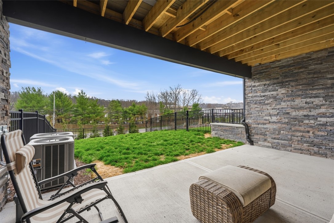 146 Enclave Dr