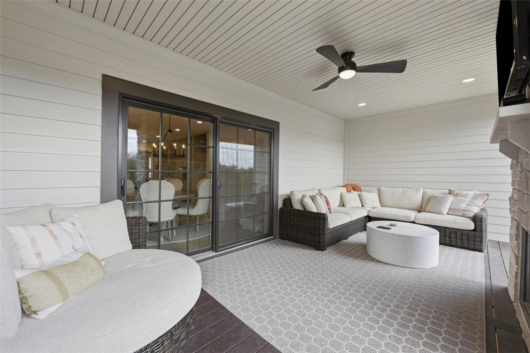 146 Enclave Dr