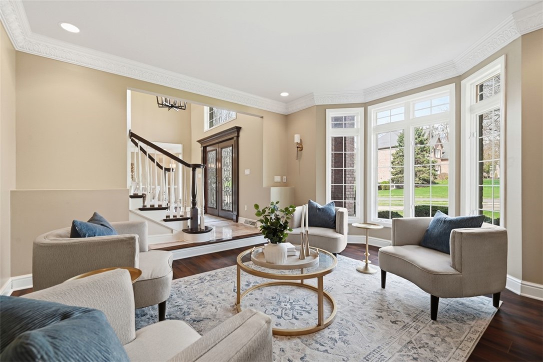 607 Oswego Drive