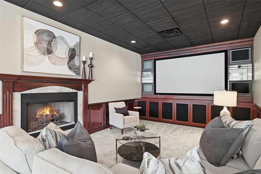 607 Oswego Drive
