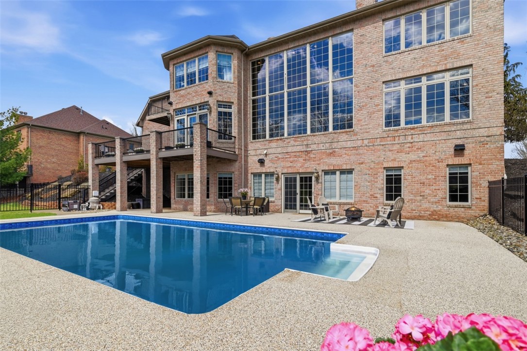 607 Oswego Drive
