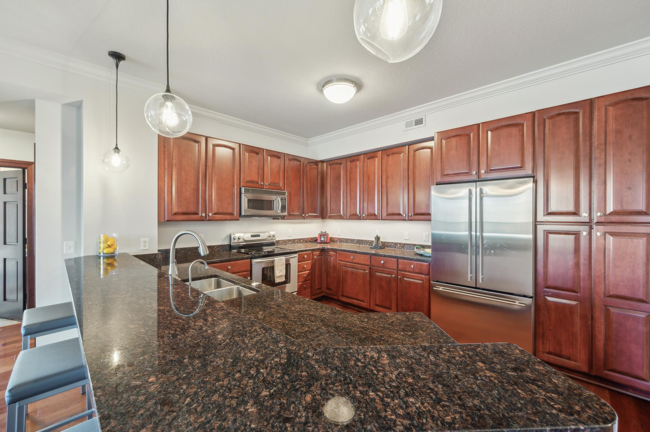 3110 N Chestnut Street Unit: 214
