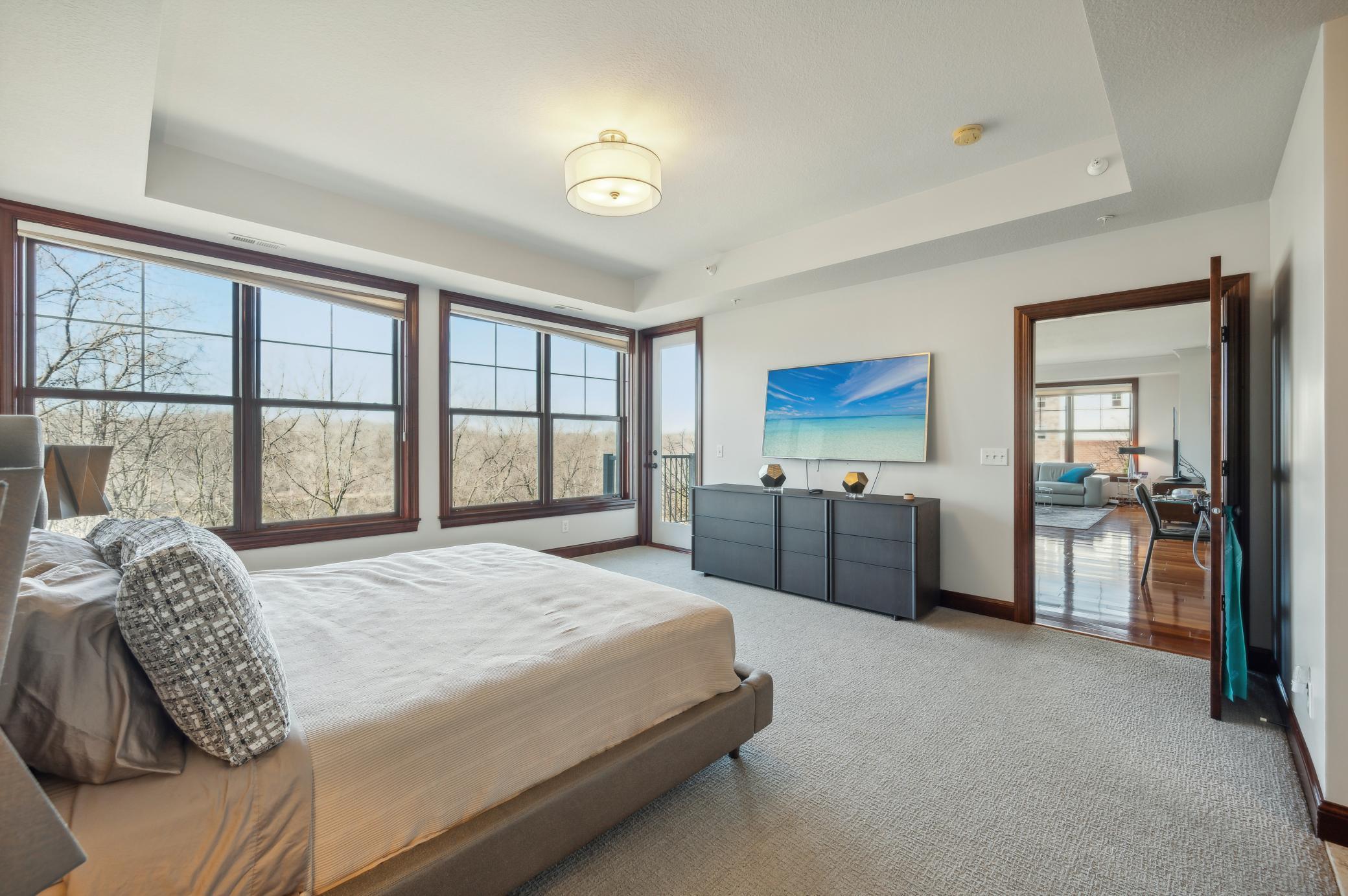 3110 N Chestnut Street Unit: 214