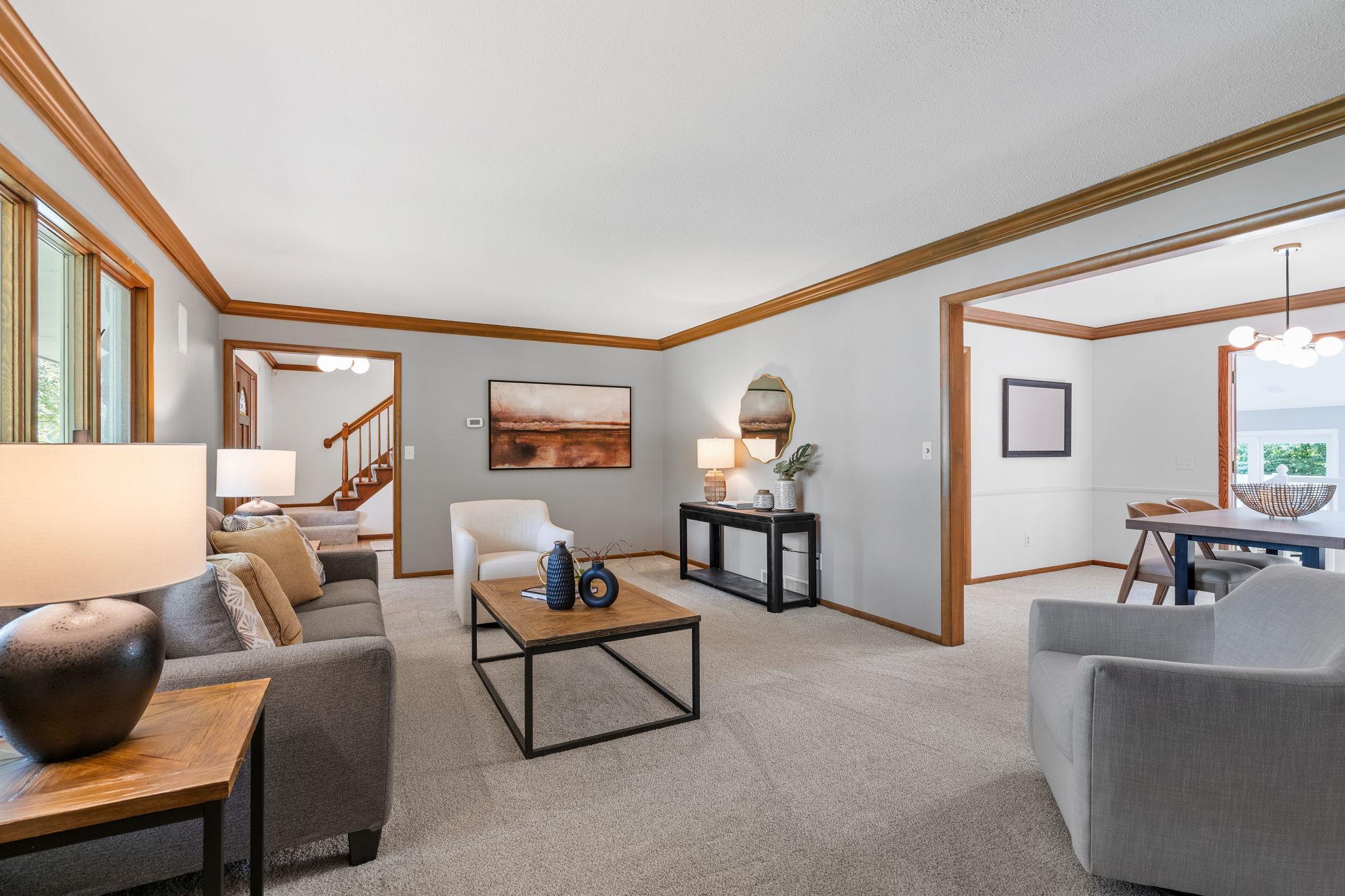 2105 Walnut Grove Lane N