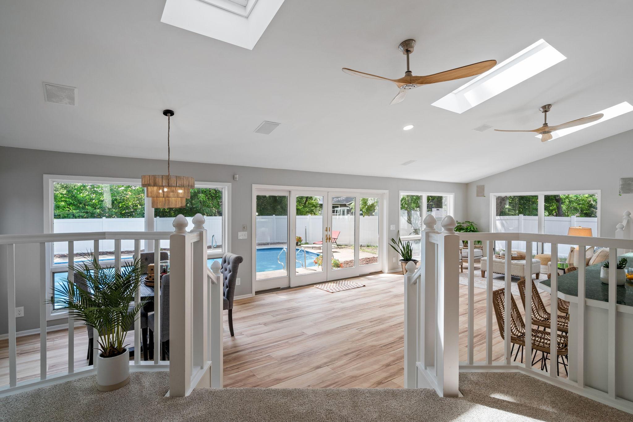 2105 Walnut Grove Lane N