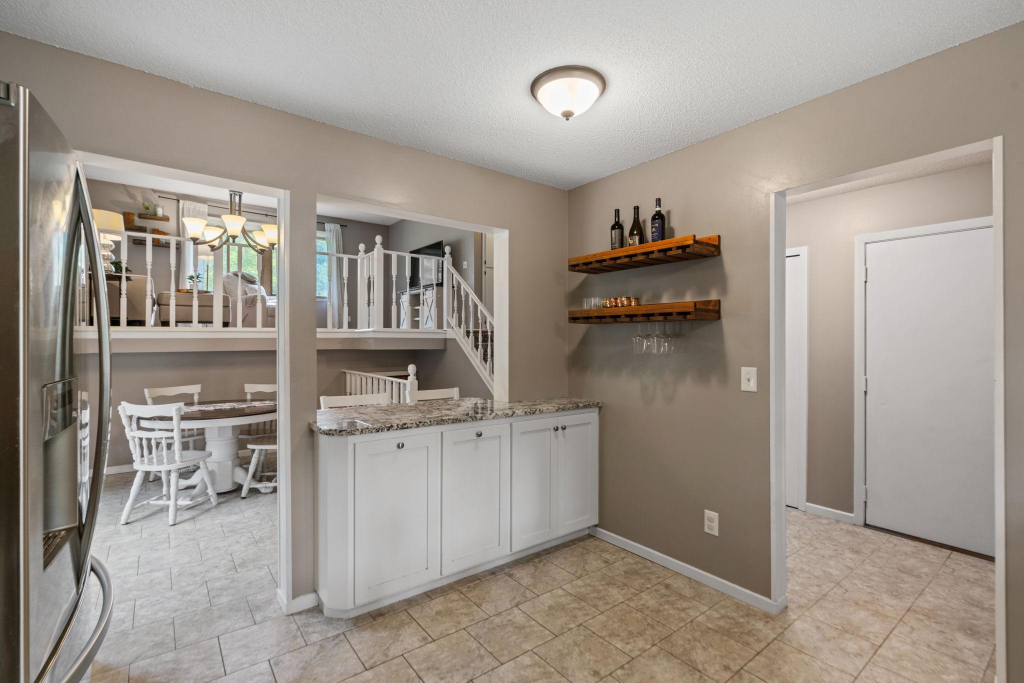 6585 Lancaster Lane N