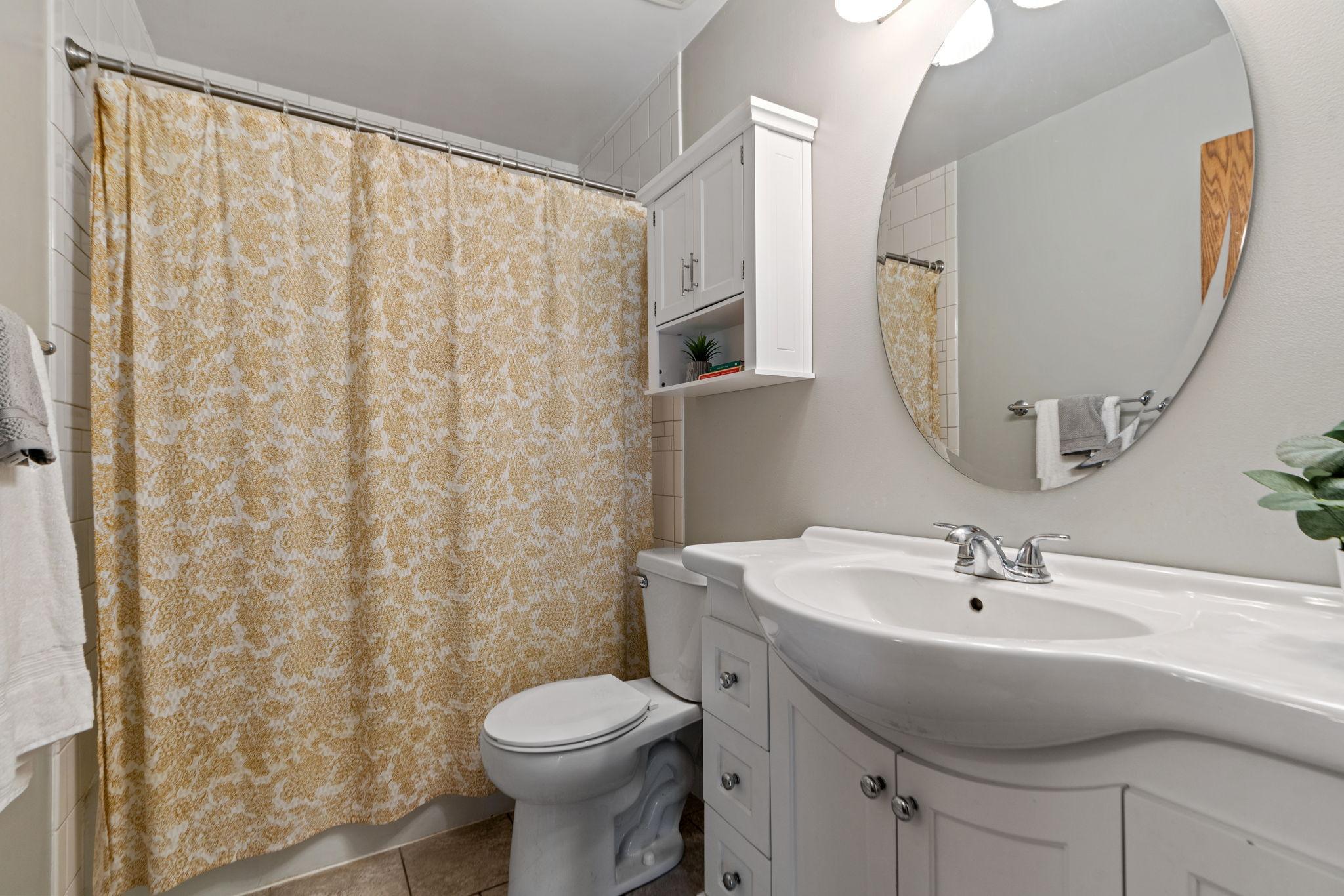 6585 Lancaster Lane N