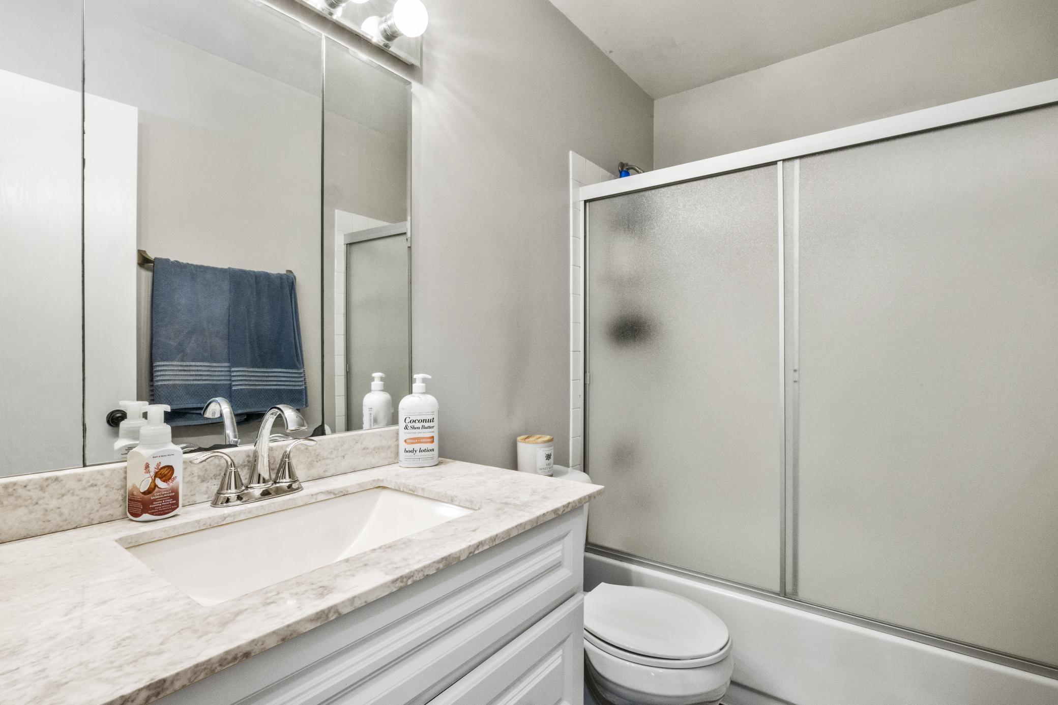 14201 W Aspen Avenue NE