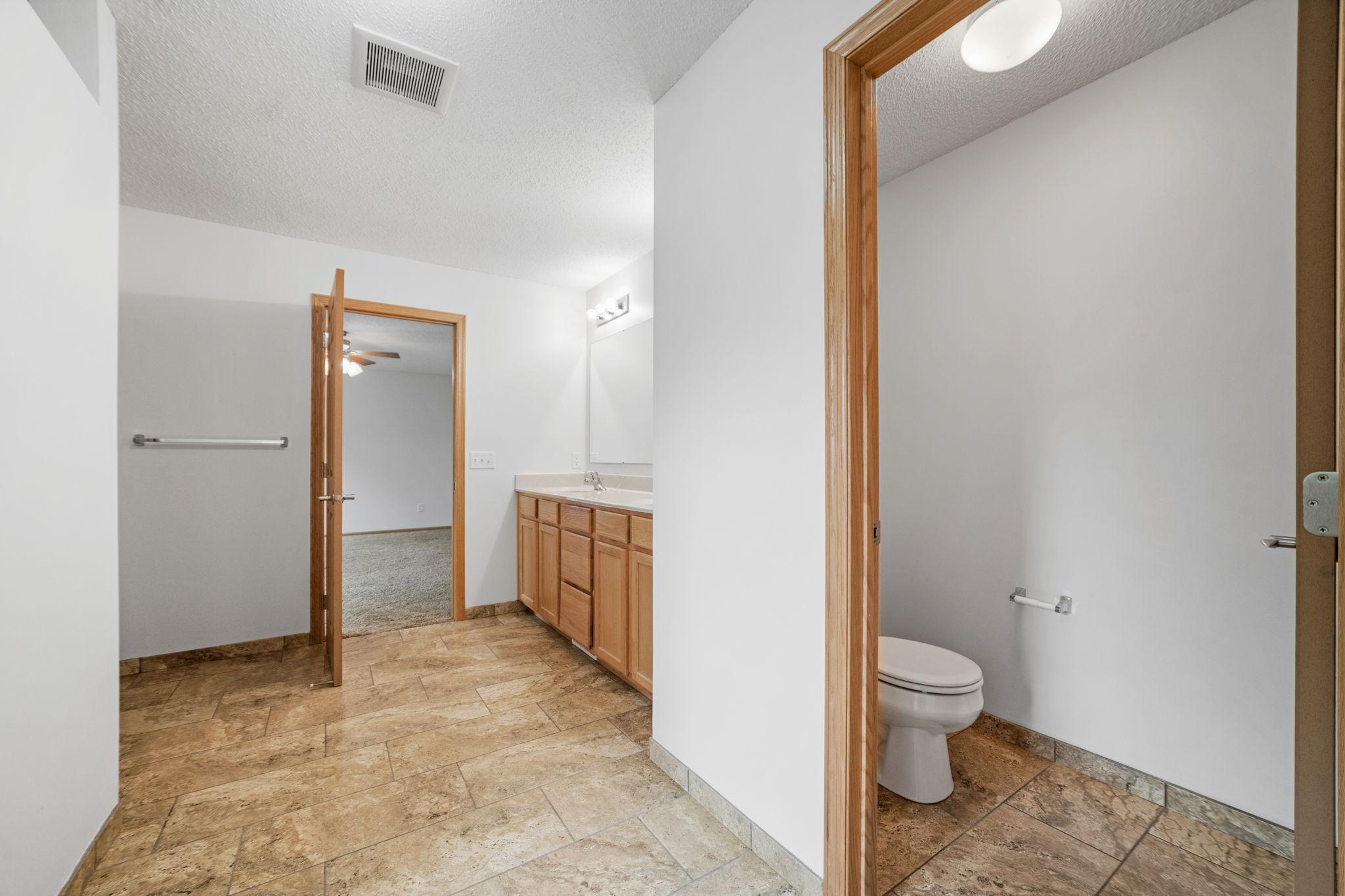2108 Meadowlark Lane
