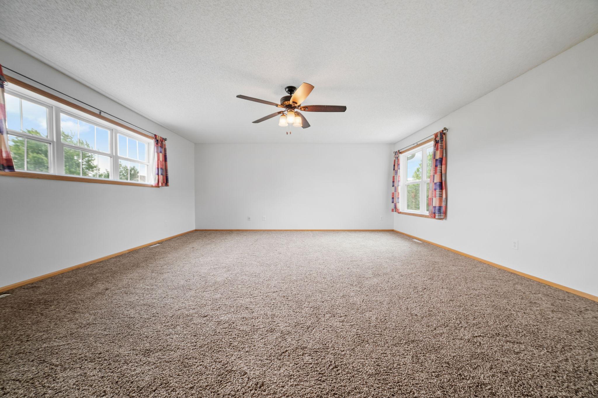 2108 Meadowlark Lane