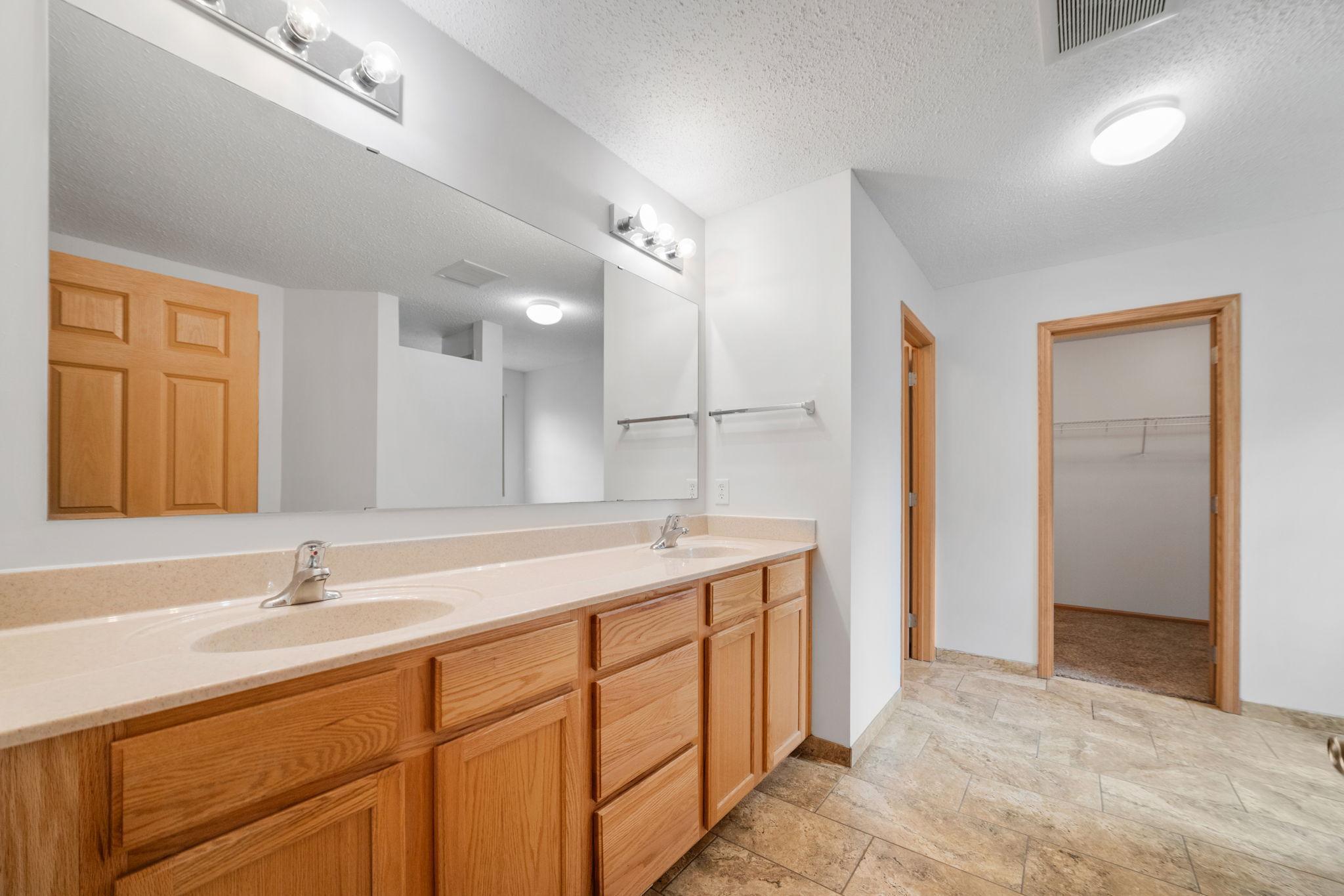 2108 Meadowlark Lane