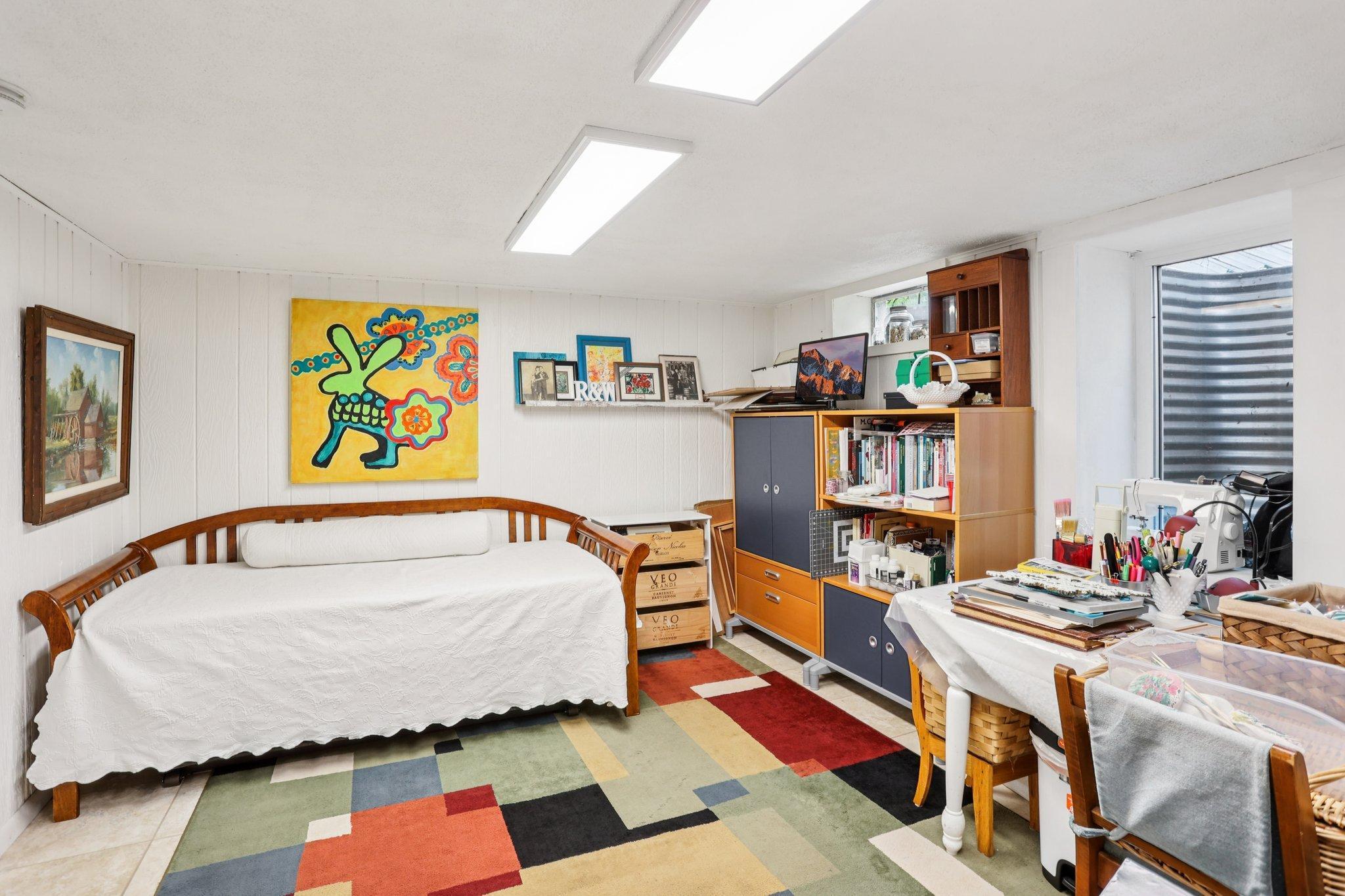 18025 28th Avenue N