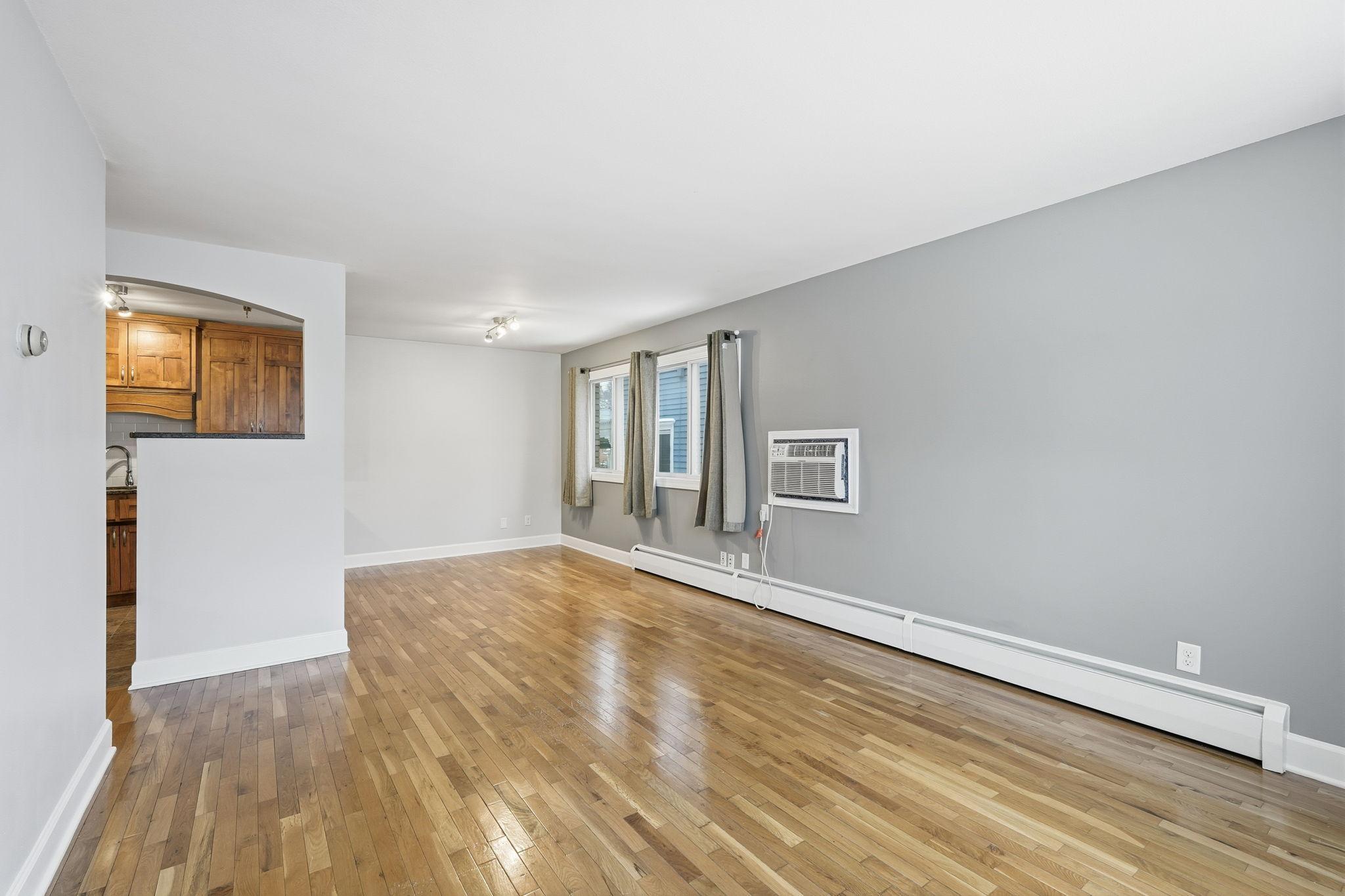 2507 Bryant Avenue S Unit: 103