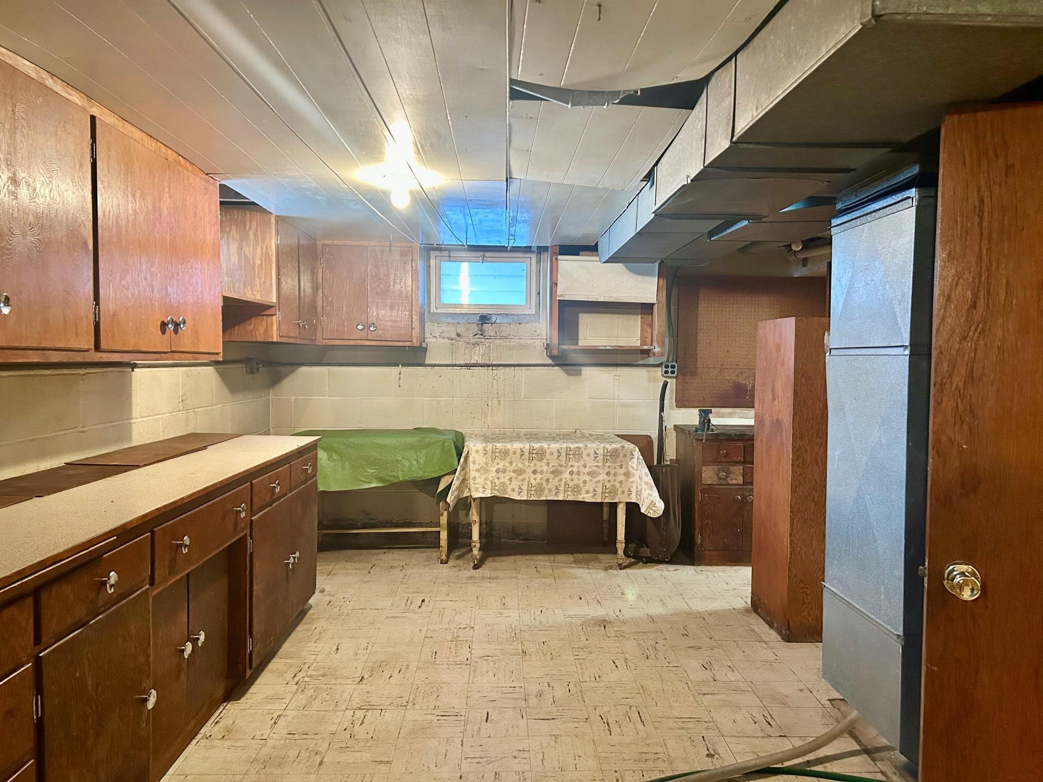 2632 Hampshire Avenue S