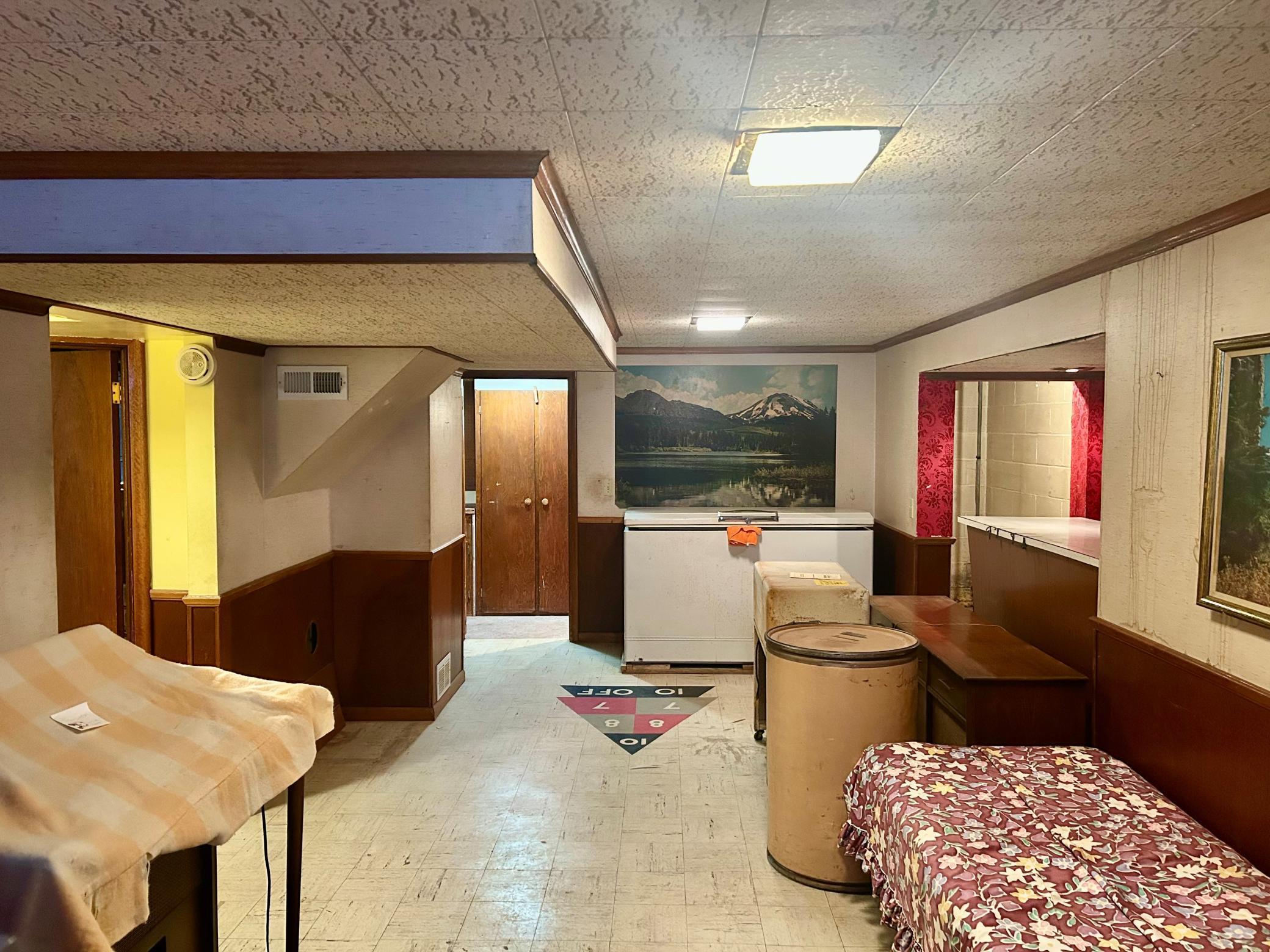 2632 Hampshire Avenue S