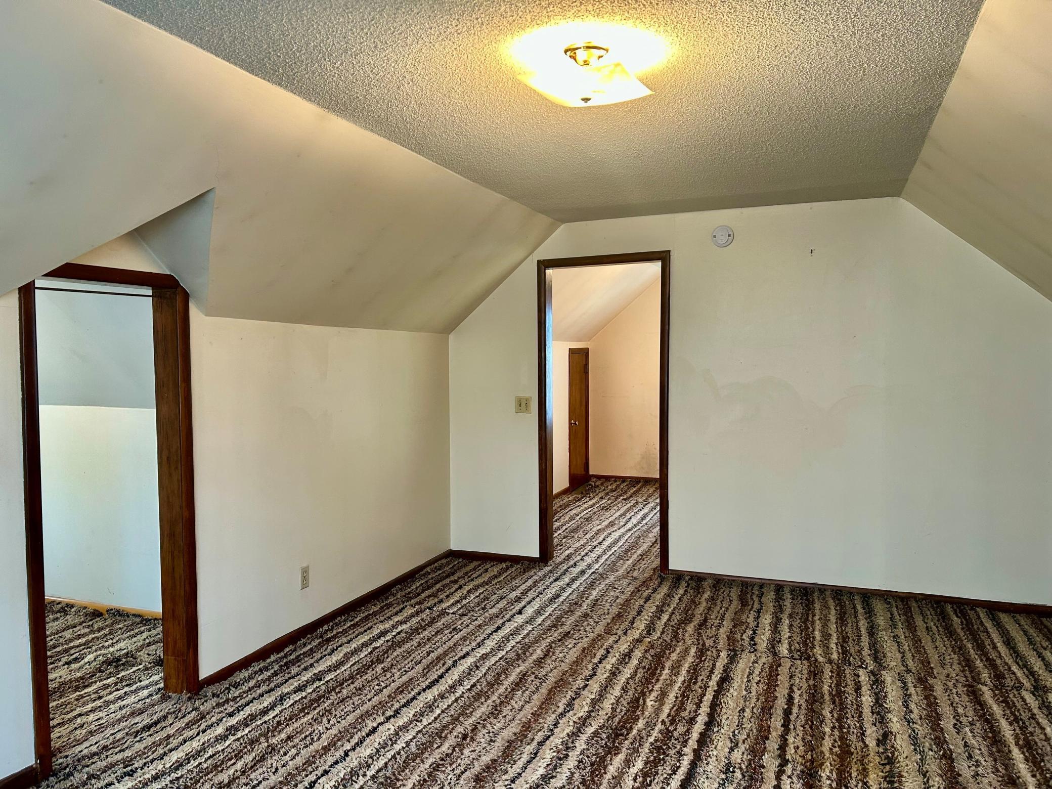 2632 Hampshire Avenue S