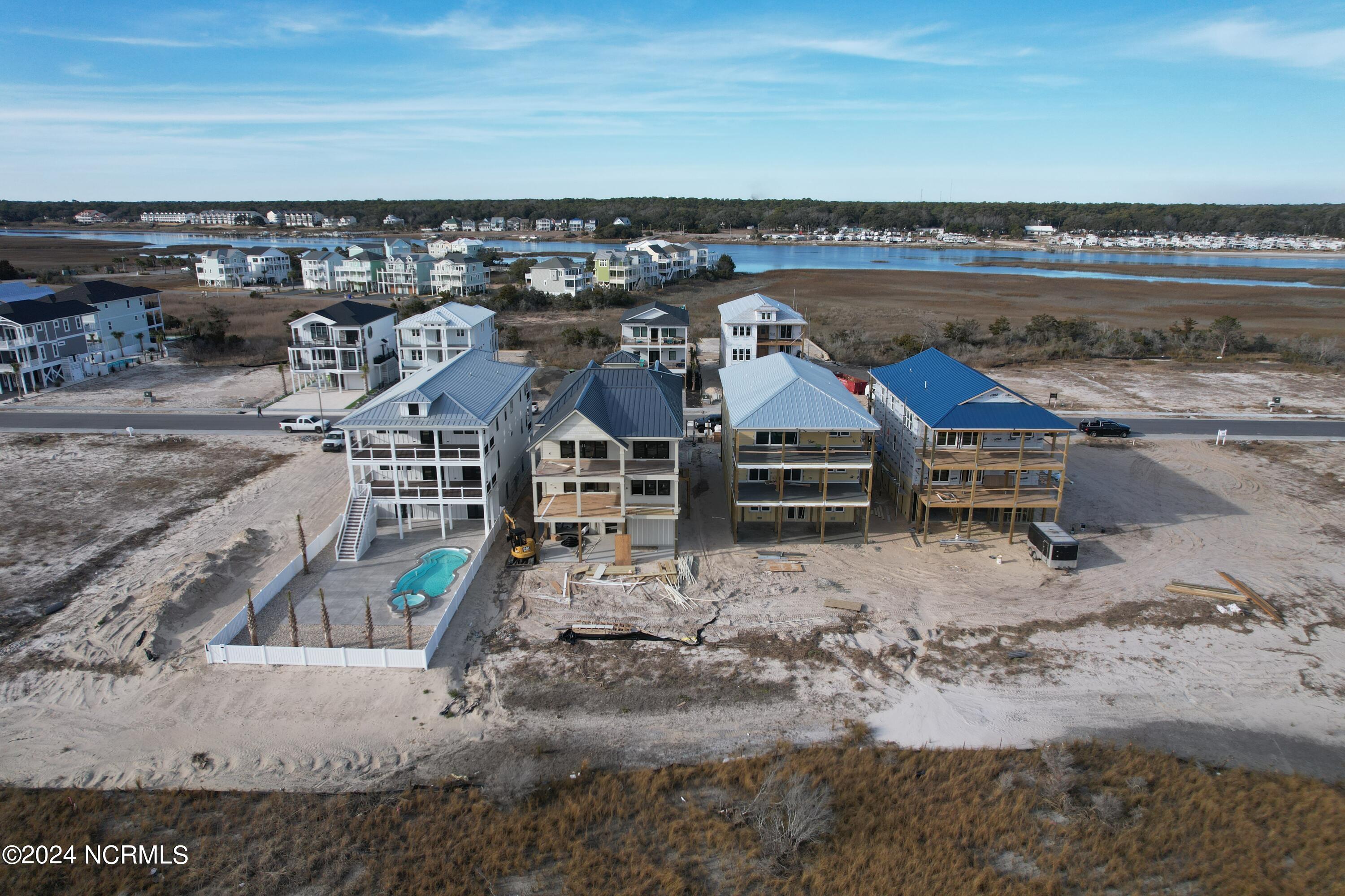 49 21 Grande View Drive