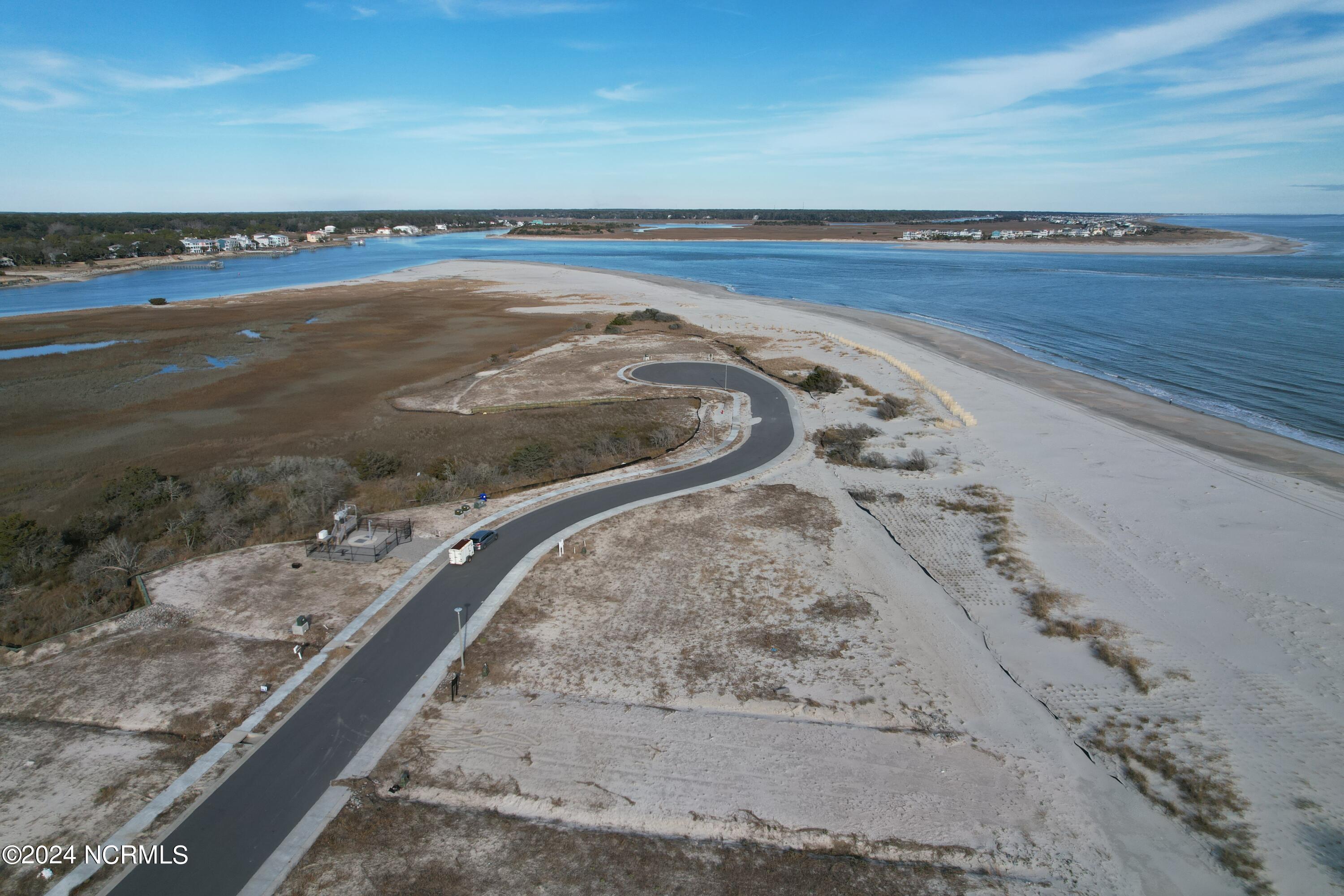 49 21 Grande View Drive